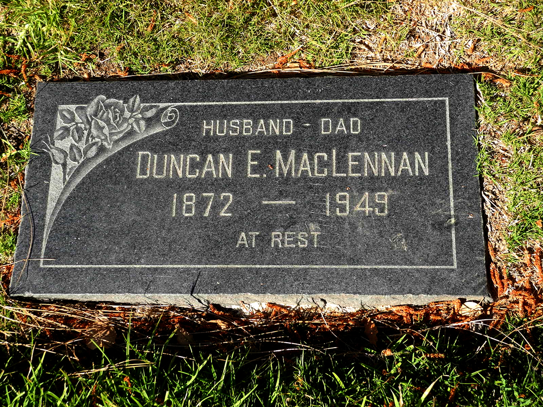 Photo of headstones/Duncan E MacLennan 1872-1949 hdstn Inglewood Pk cem LA
